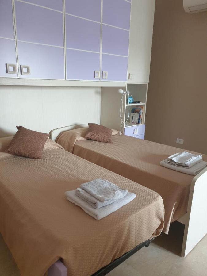 A "Casa Inn-Centro" Monolocale Catania-Fontanarossai nemzetközi repülőtér Kültér fotó