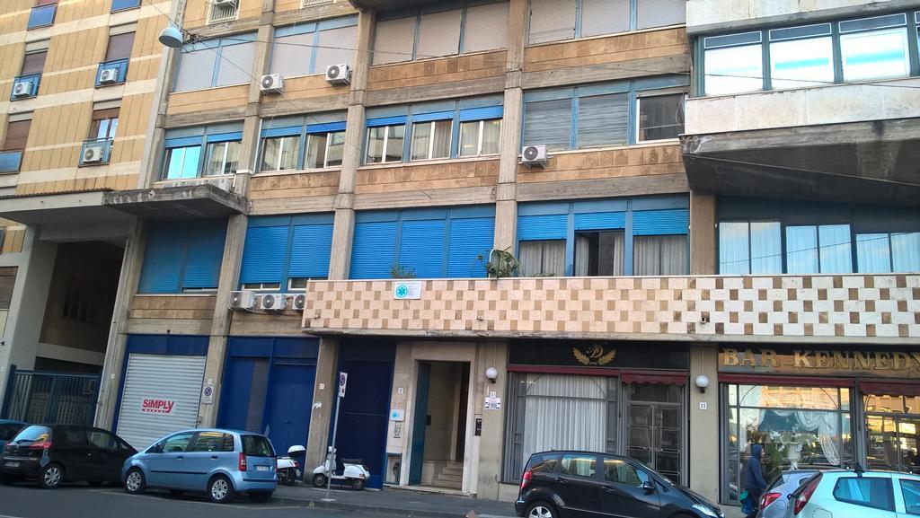 A "Casa Inn-Centro" Monolocale Catania-Fontanarossai nemzetközi repülőtér Kültér fotó