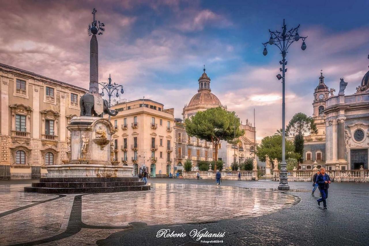 A "Casa Inn-Centro" Monolocale Catania-Fontanarossai nemzetközi repülőtér Kültér fotó